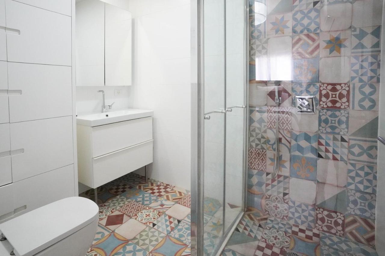 Appartement Yalarent Enorma Complex With Shared Heated Pool à Eilat Extérieur photo