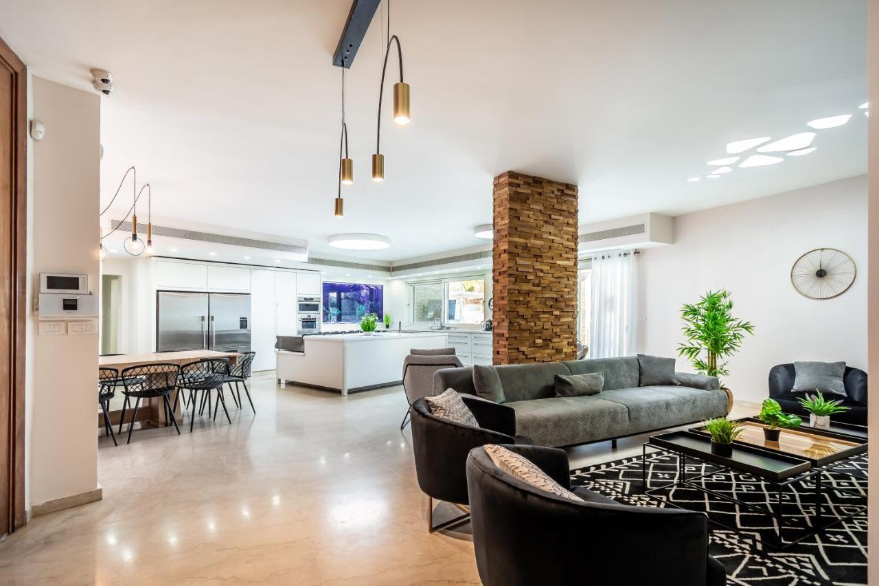 Appartement Yalarent Enorma Complex With Shared Heated Pool à Eilat Extérieur photo