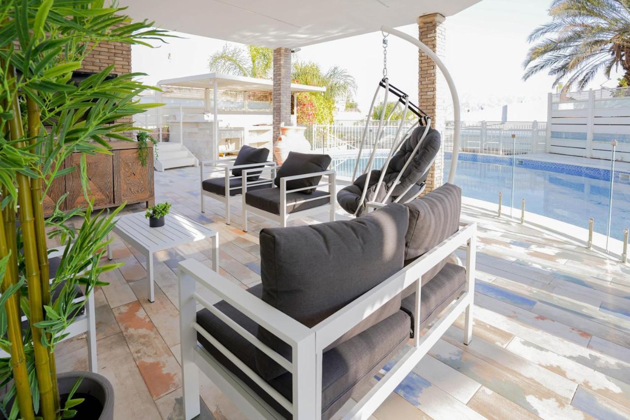 Appartement Yalarent Enorma Complex With Shared Heated Pool à Eilat Extérieur photo