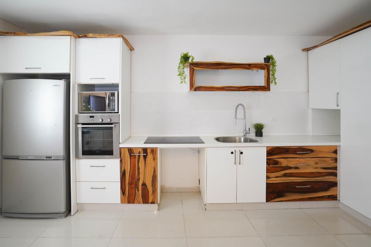 Appartement Yalarent Enorma Complex With Shared Heated Pool à Eilat Extérieur photo